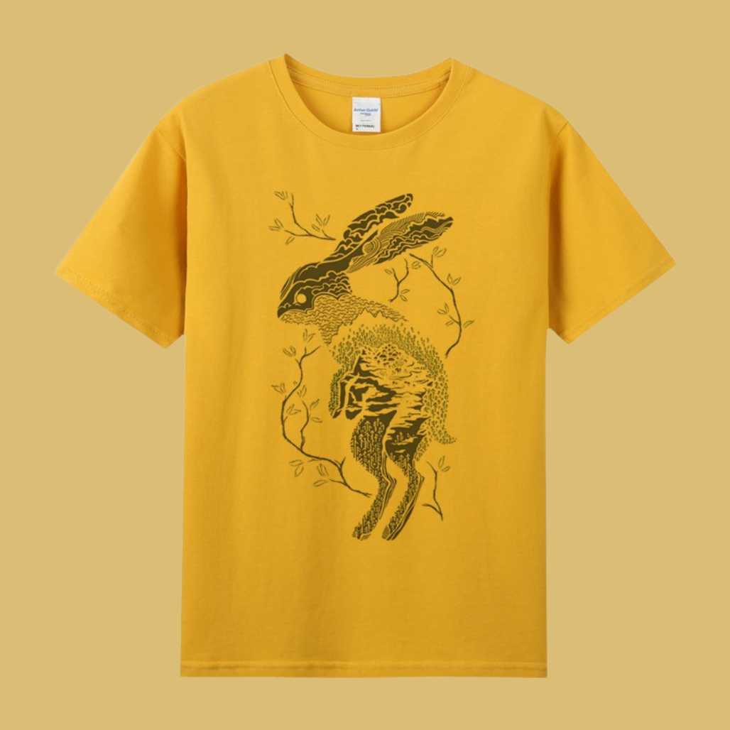 Linda camiseta gráfica de animales de anime de conejos y liebres