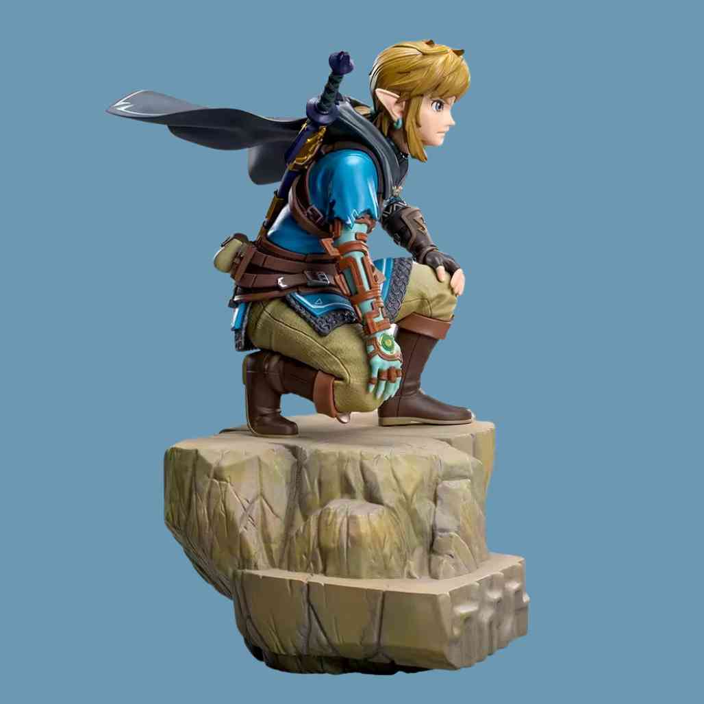 Kneeling Link Legend of Zelda TOTK Collectible