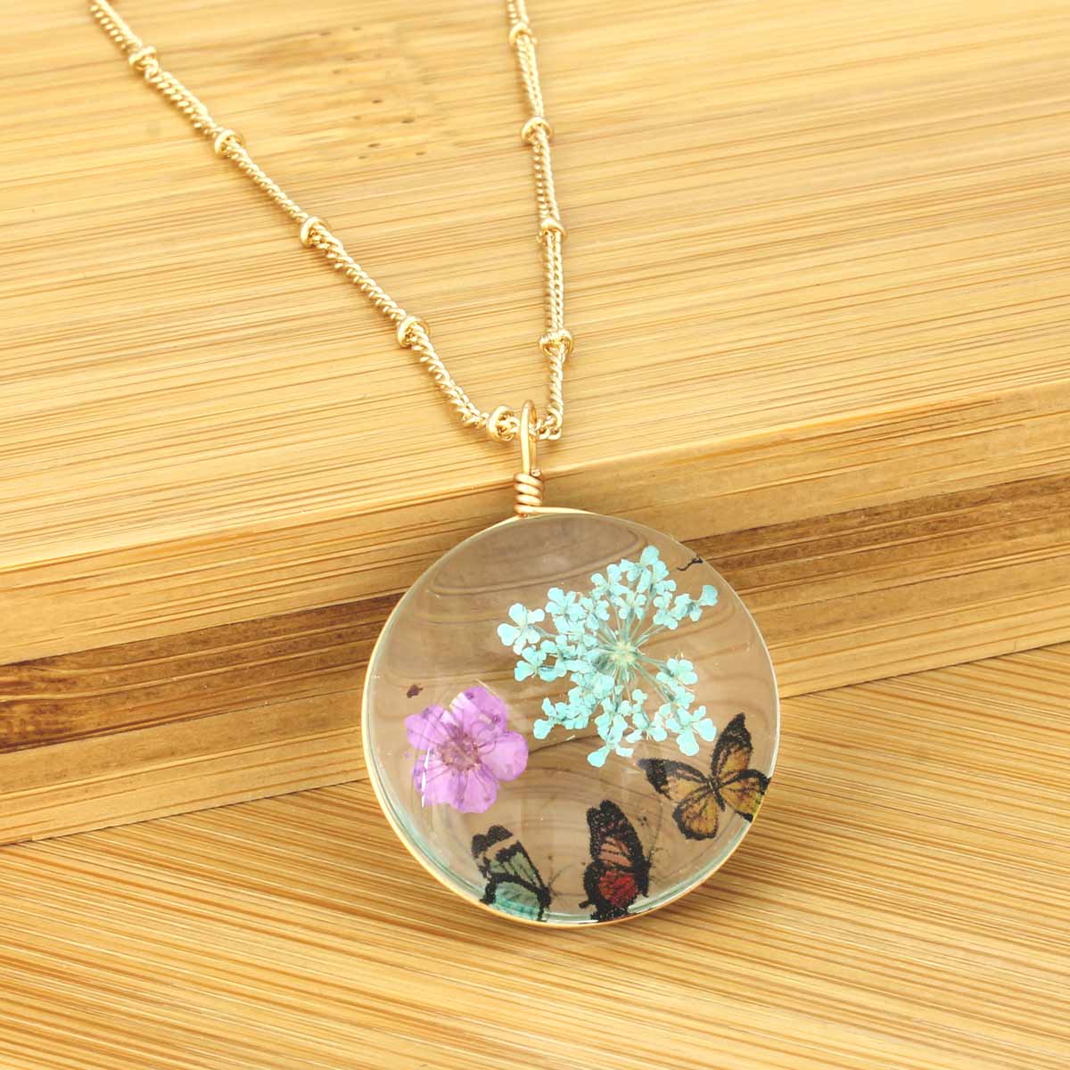 Plant Totem Butterfly Dried Flower Necklace