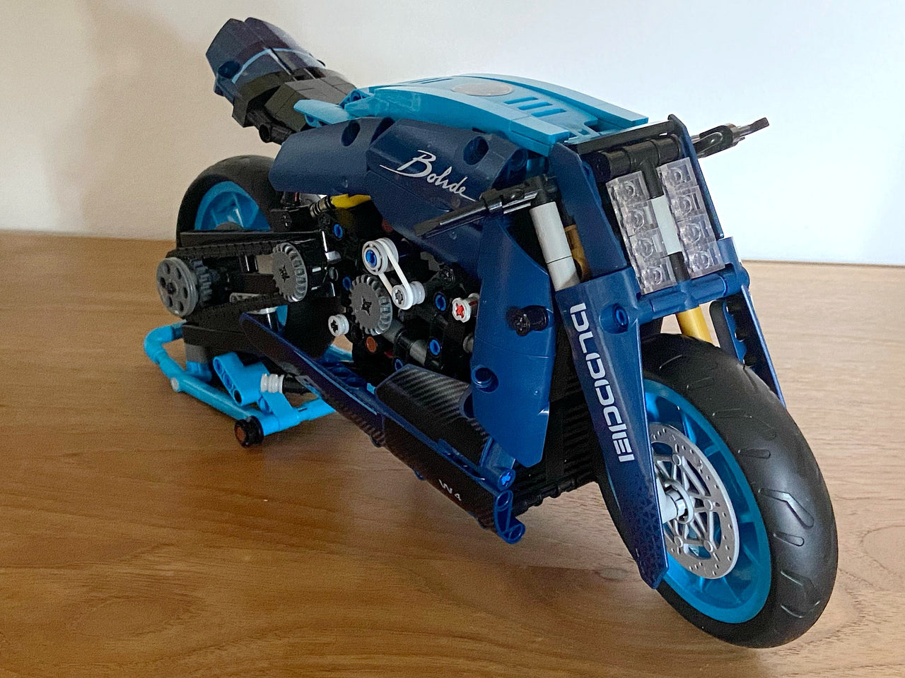 Anime Model Kits 986pc Racing Motorcycle Assembly Toys - FIHEROE.